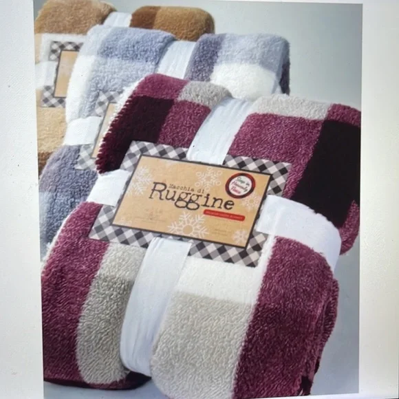 SOLD 🆕Only one remaining! 🔥Ruggine luxury premium soft Sherpa throw blanket 🔥 - Picture 3 of 4